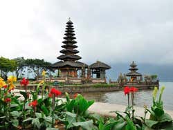 Templo do Lago